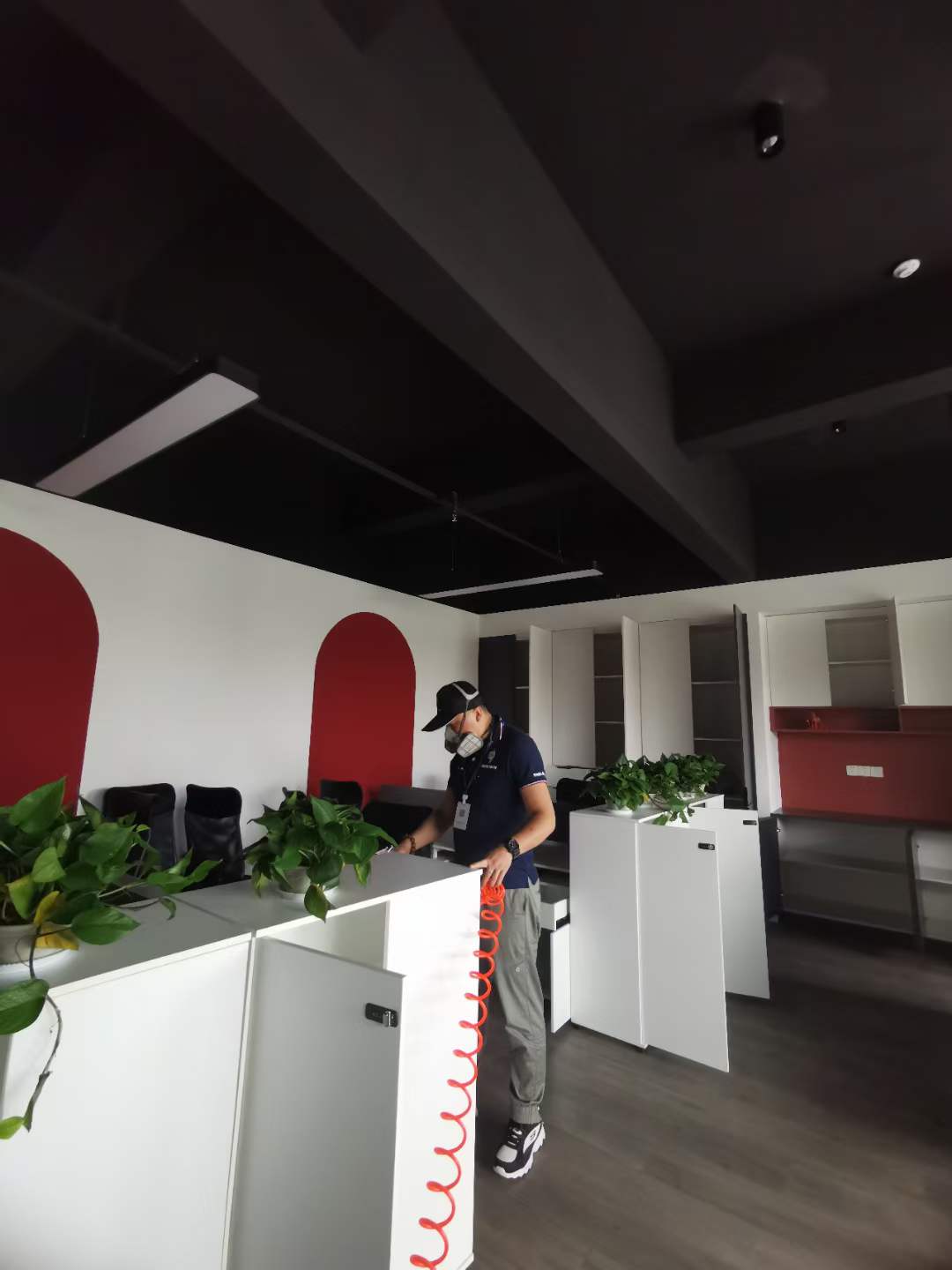 德州醛博士龙闯电梯总部除甲醛